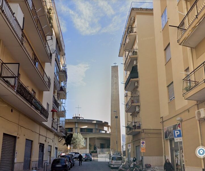 Diritti di proprietà superficiaria per la quota di 1/1 su Appartamento ubicato al terzo piano sotto strada