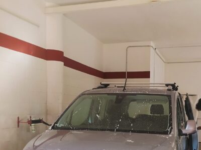 Pontecagnano Faiano, zona centrale, avviata attività di autolavaggio con spazi esterni, attrezzature in ottimo stato, documenti in regola, prezzo affare, no perditempo, per info 3923431998.