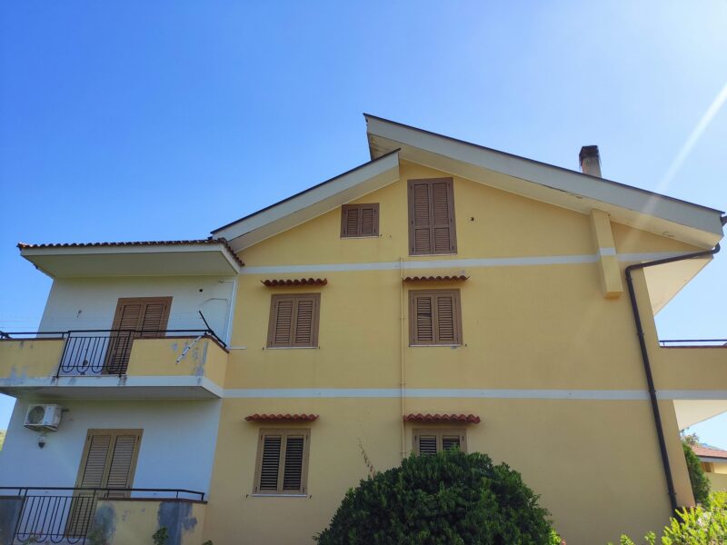 Appartamenti con giardino - Pontecagnano
